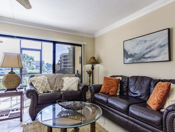 Siesta Key Gem with 2 Bedrooms and Water Views